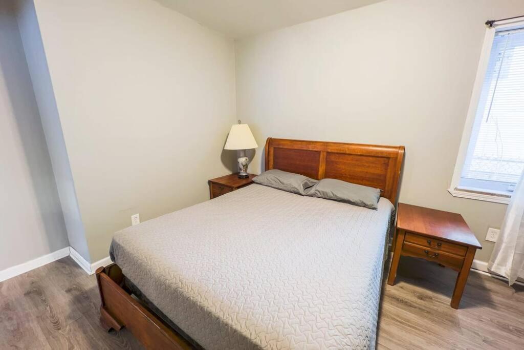Spacious 3br 3 Bath Close To