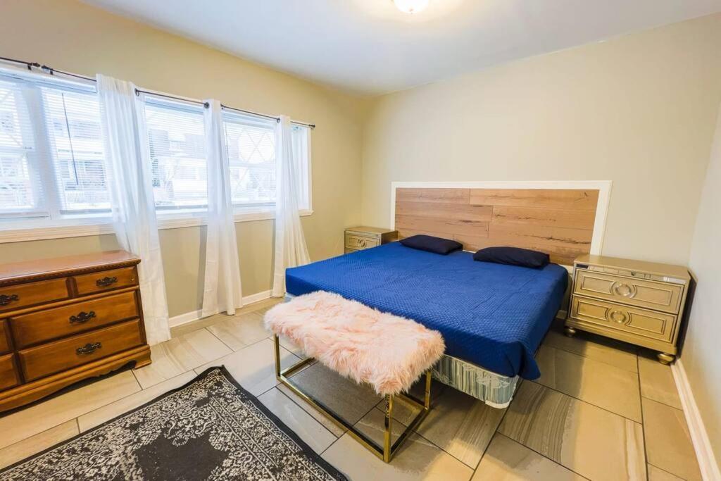 Spacious 3br 3 Bath Close To Apartment Niagara Falls
